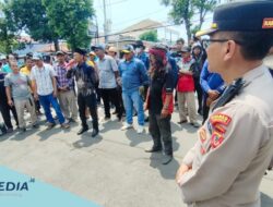 Datangi Kantor Kejari, Ratusan Massa GEMI Desak Kejari Tetapkan Tersangka Kasus Tuper DPRD Indramayu Rp 16,8 Miliar